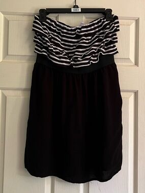 Xhilaration Black Strapless Mini Dress with Ruffled Black & White Bodice